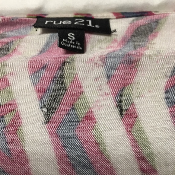 Top - Picture 3 of 4